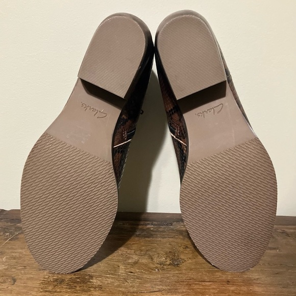 Clarks Womens MILA MYTH Leather Block heel Ankle Boots - Picture 8 of 10